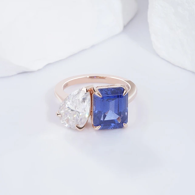 Toi Et Moi 14K Soild Gold Lab Nilam Dan Cincin Moissanite